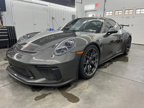 Porsche 911 GT3 in the Elite Finish shop
